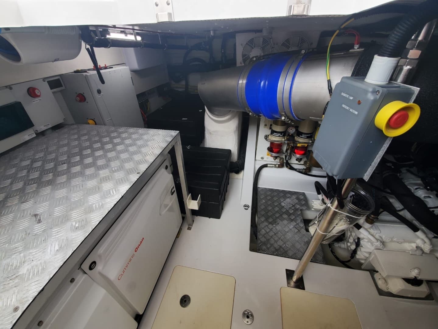 2018 Azimut Flybridge