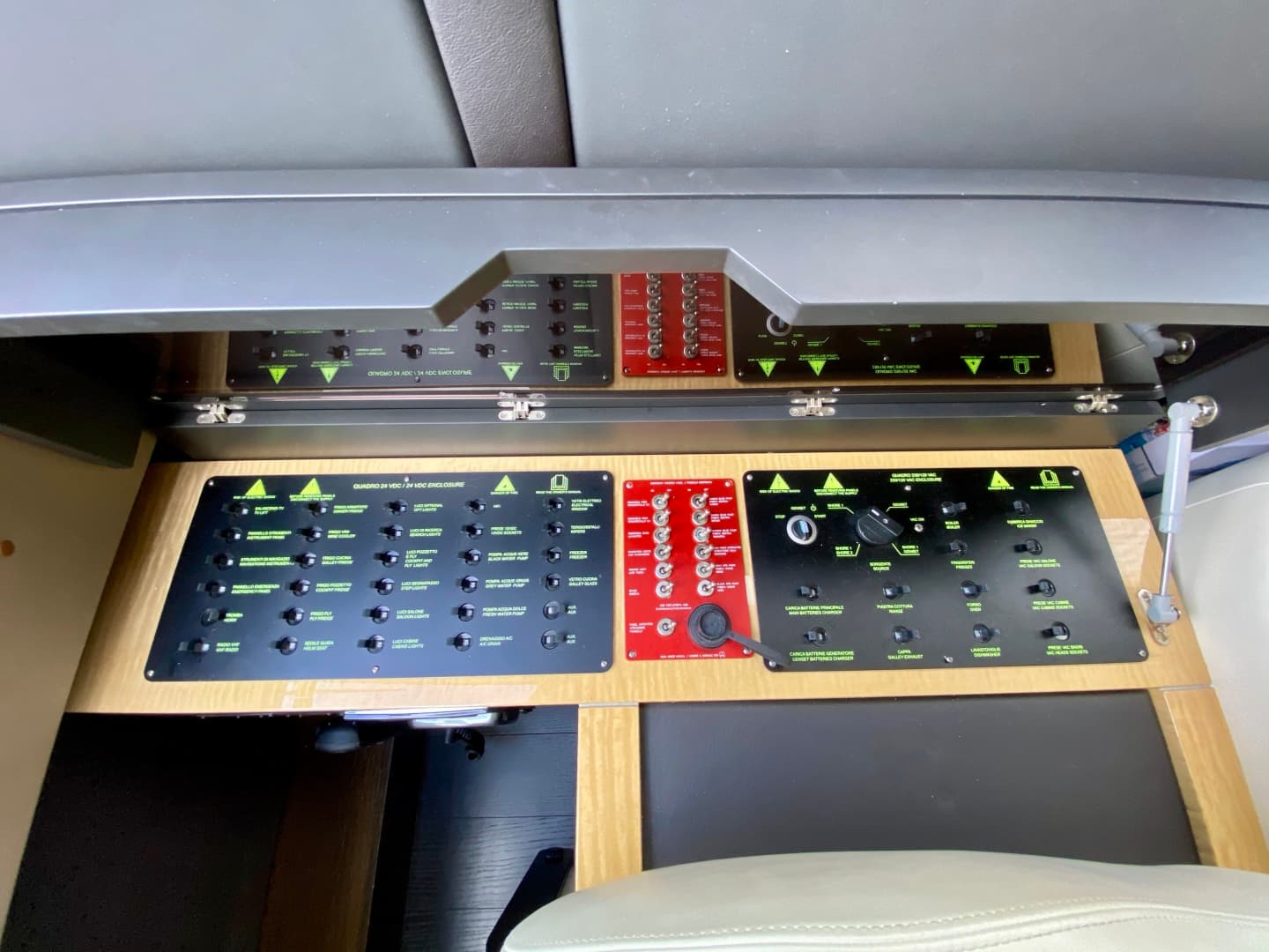 2018 Azimut Flybridge