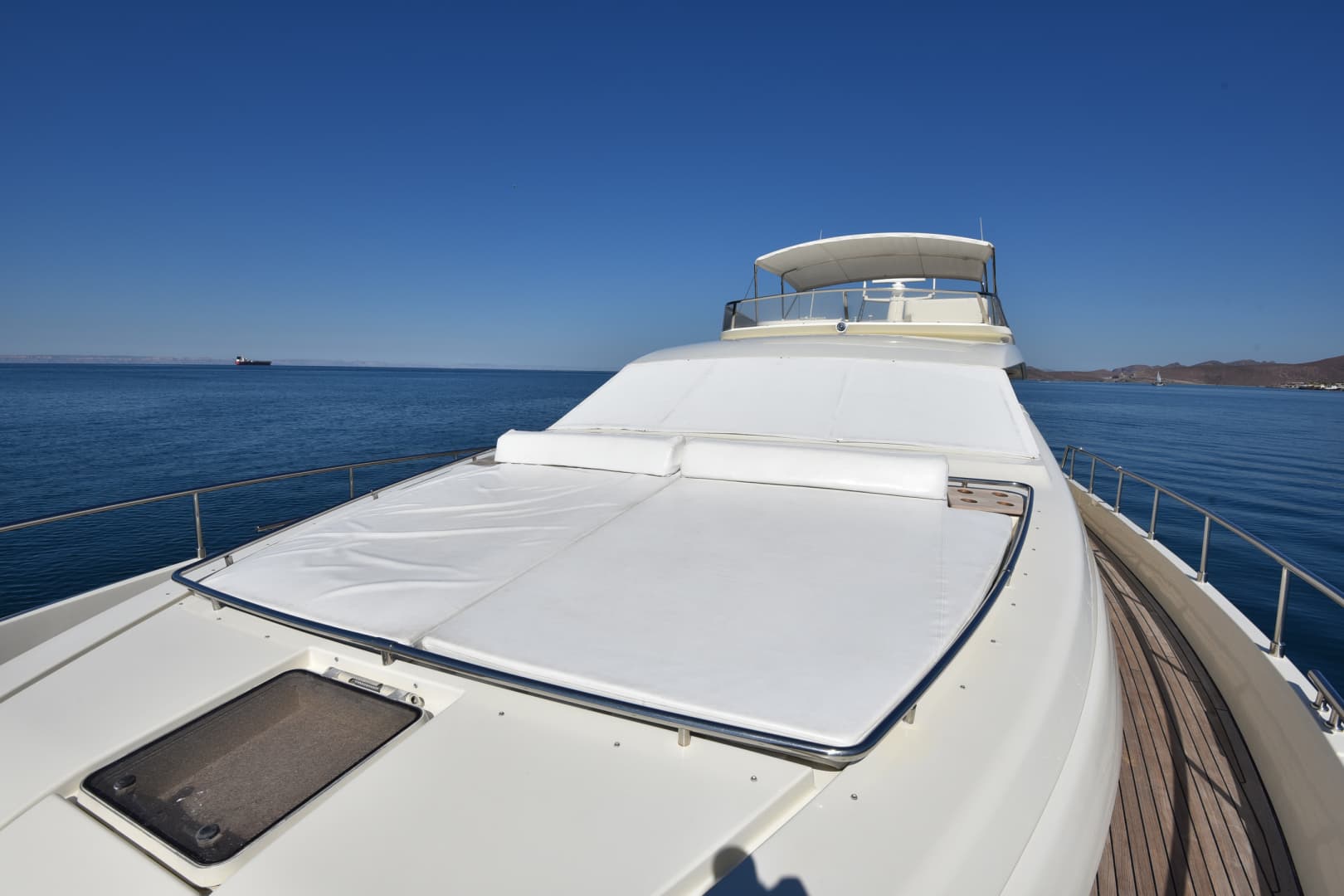 1997 Ferretti Yachts 80