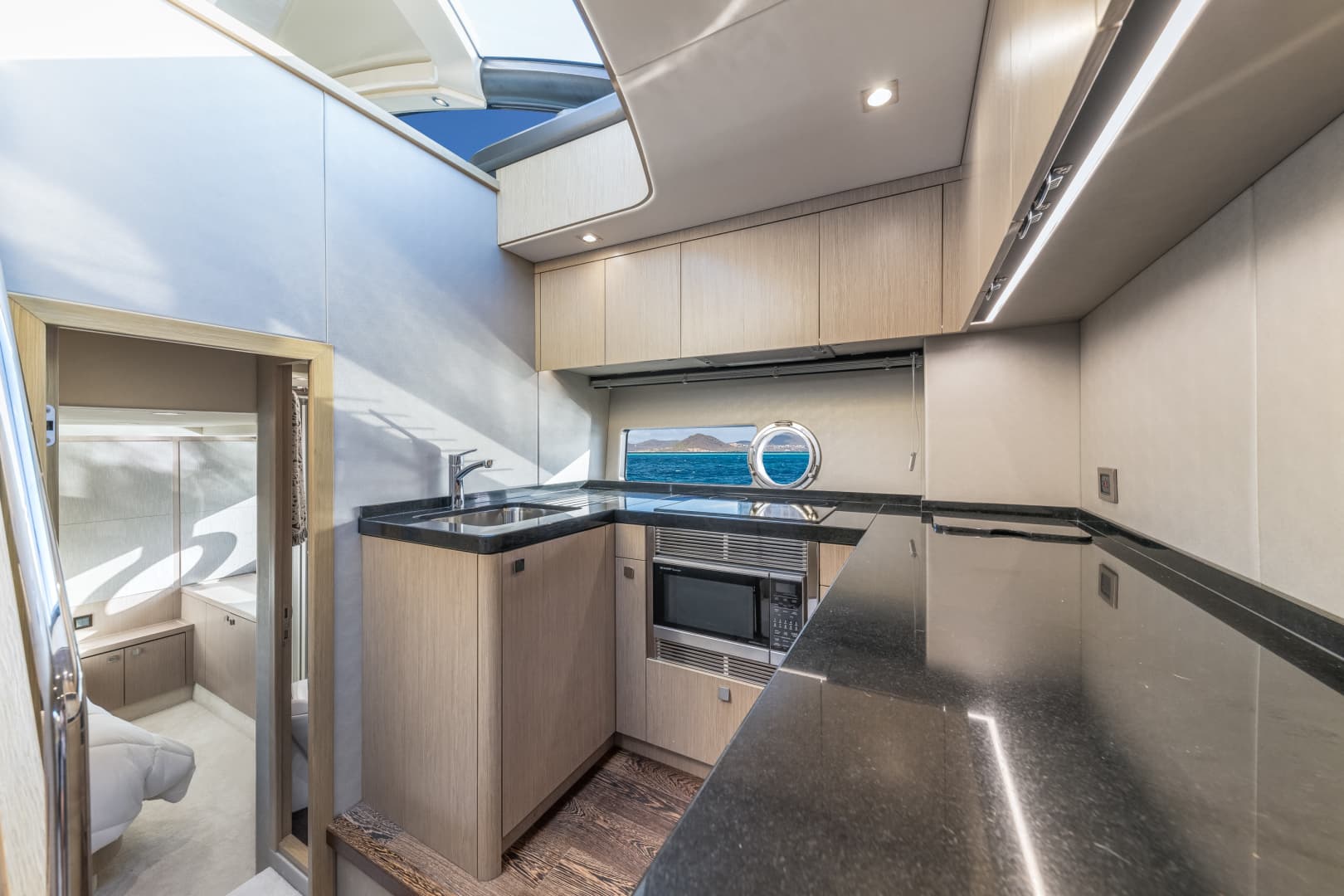 2017 Sunseeker Predator