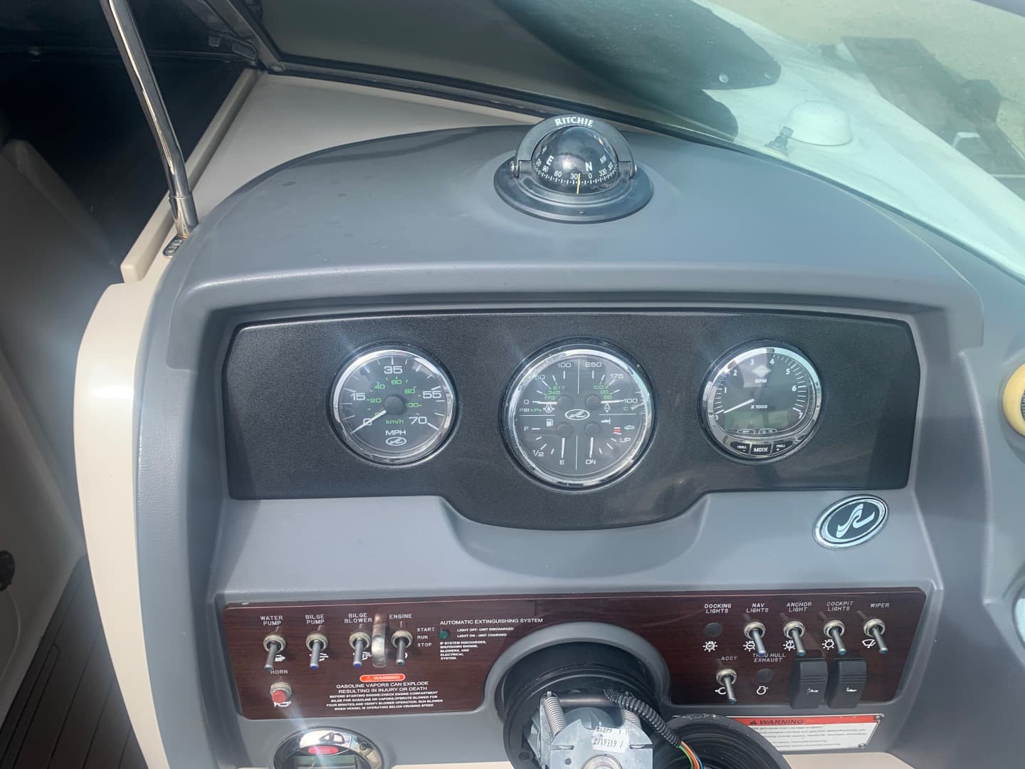 2007 Sea Ray 240 Sundeck