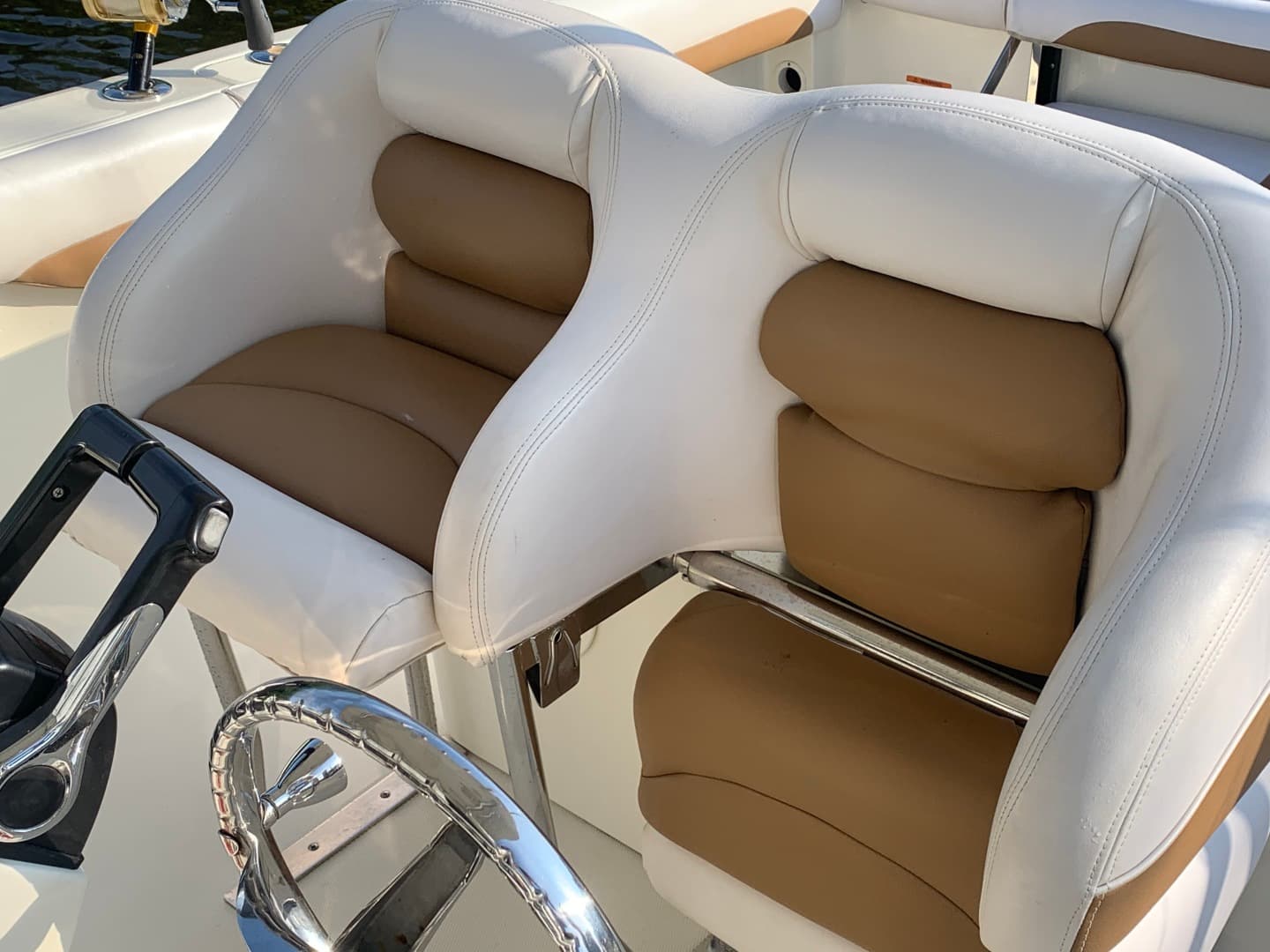 2008 Hydra-Sports 2900 CC