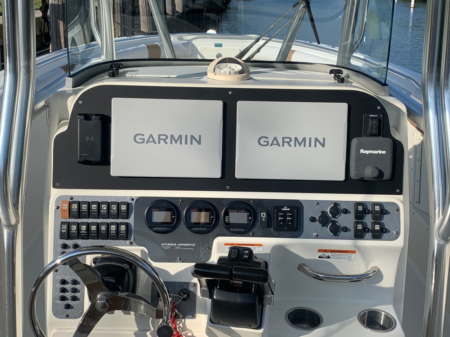 2008 Hydra-Sports 2900 CC