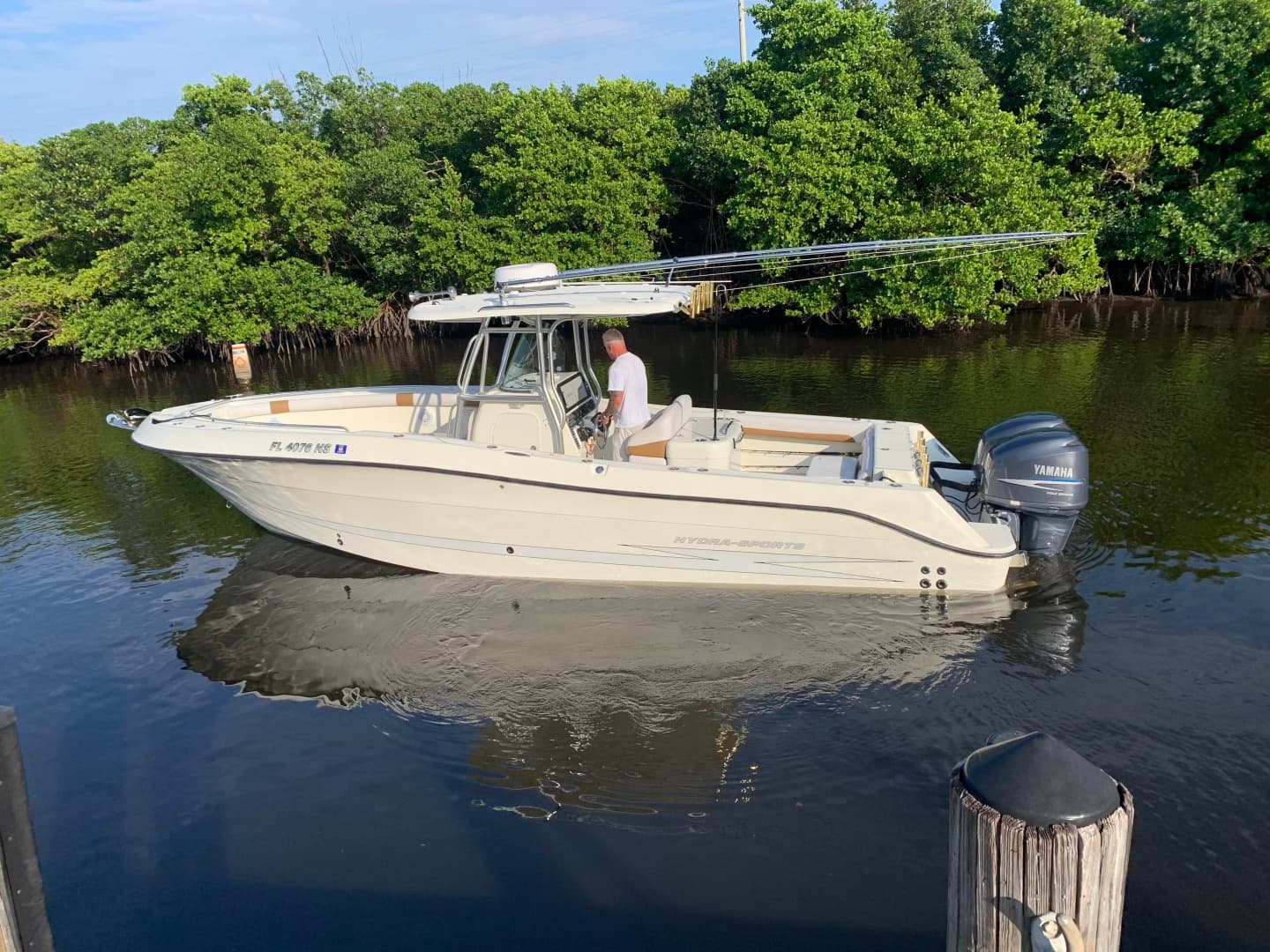 2008 Hydra-Sports 2900 CC