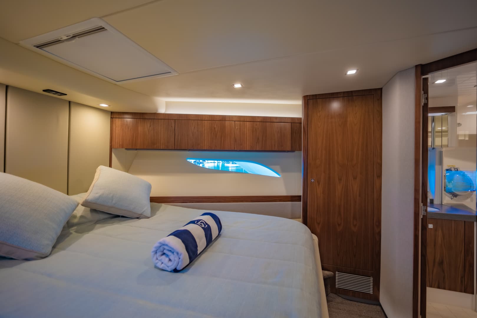 2019 Riviera 68 Sport Motor Yacht