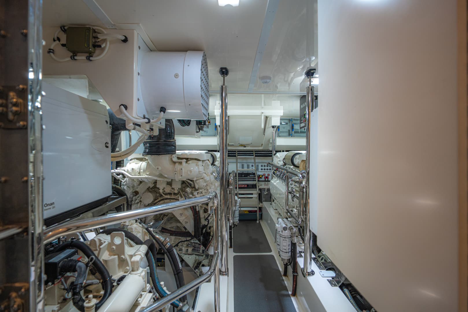 2019 Riviera 68 Sport Motor Yacht