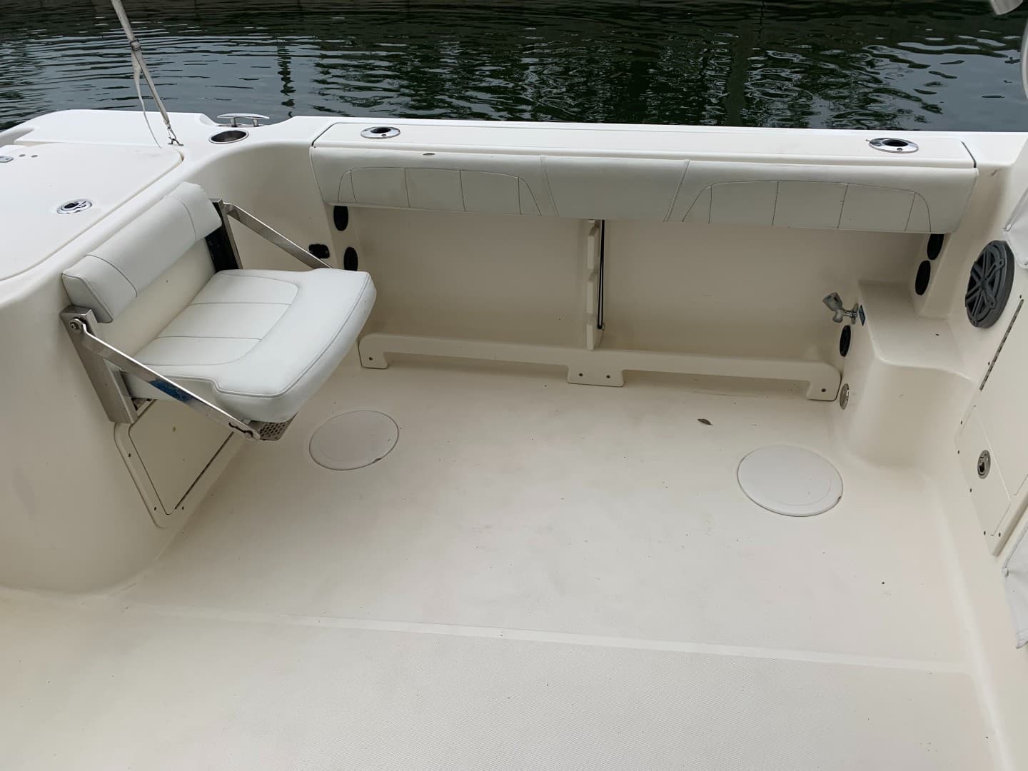 2015 World Cat 320 EC