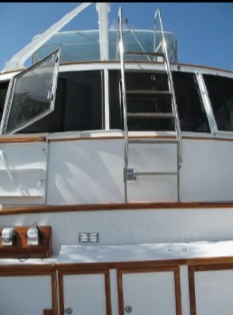1965 Burger Cockpit Flybridge Motor Yacht