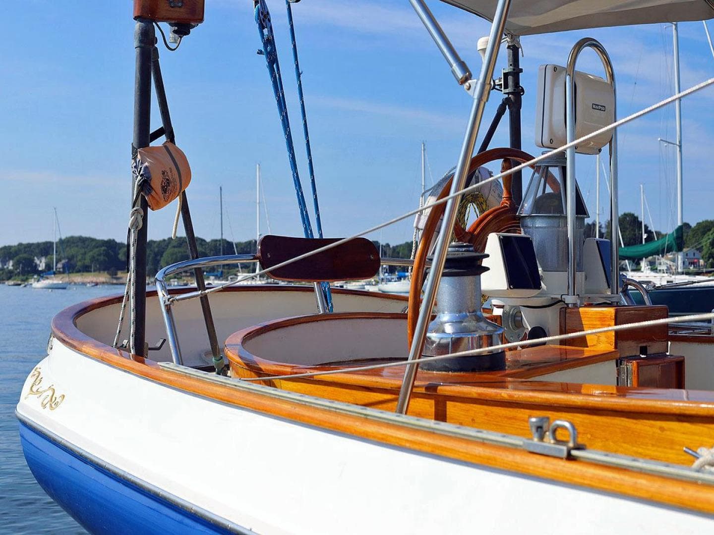 Scrollwork, Aft Stbd. Qtr.