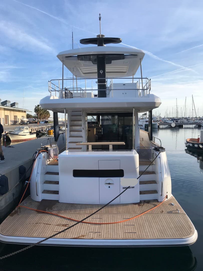 2019 Sirena 58 Flybridge