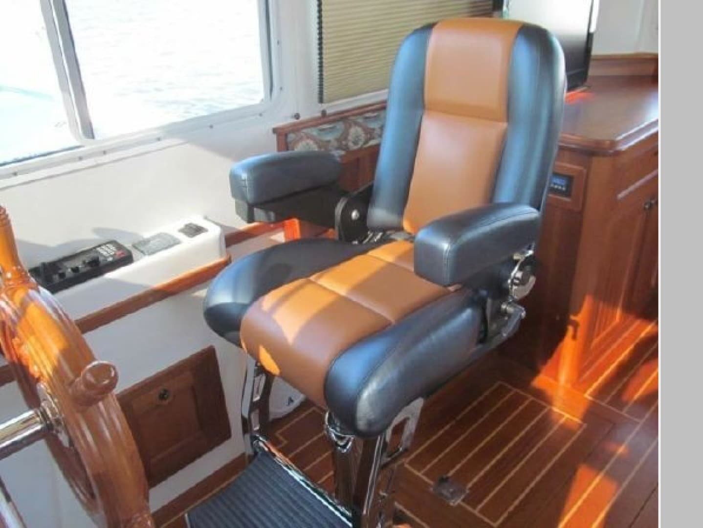 2007 Northern Bay 38
