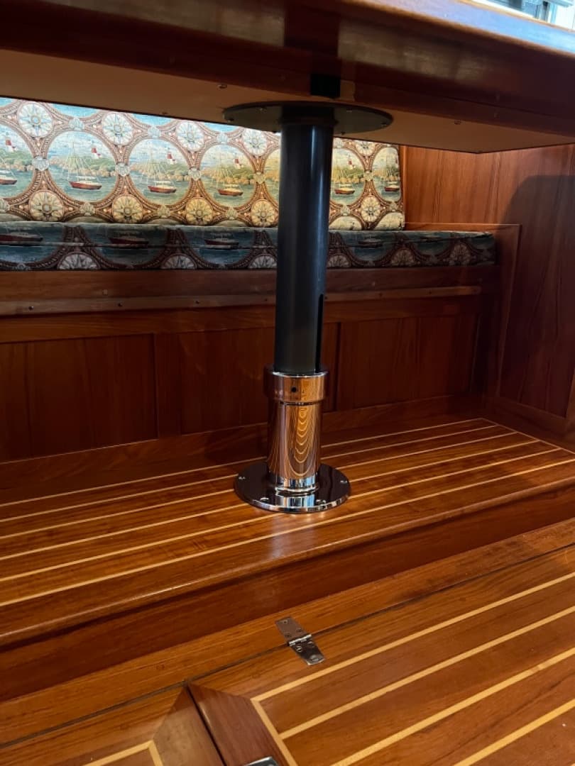 2007 Northern Bay 38