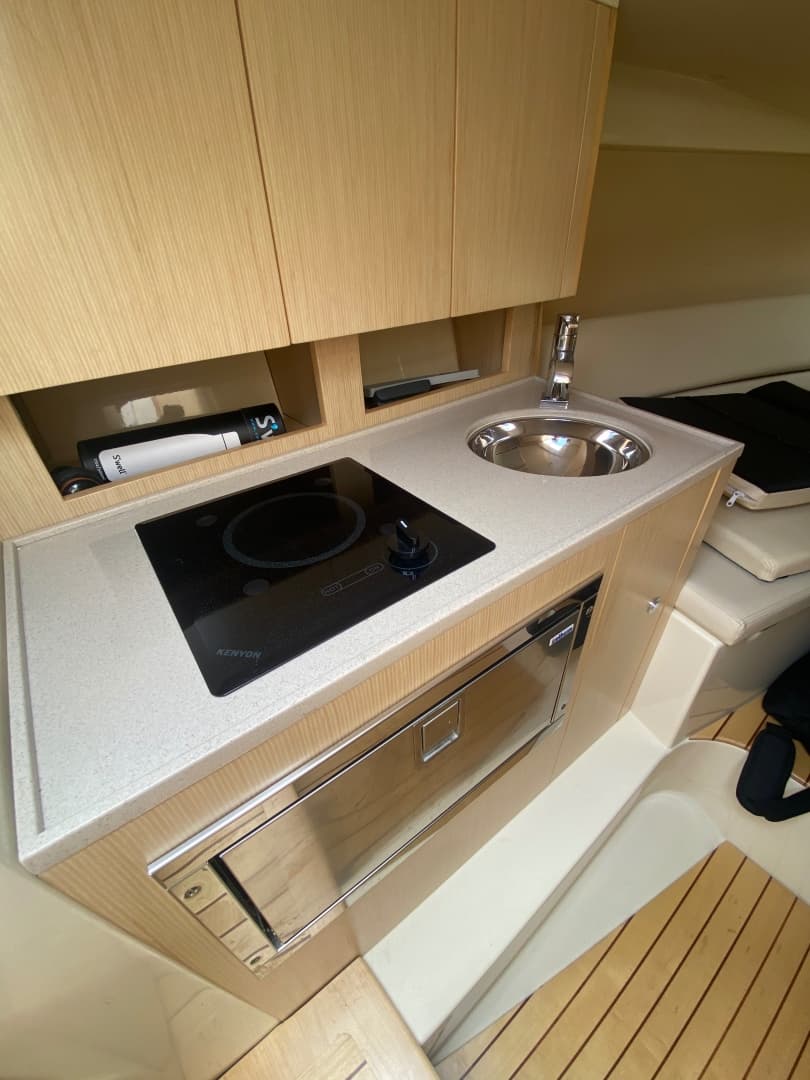 2018 Chris-Craft Corsair 34