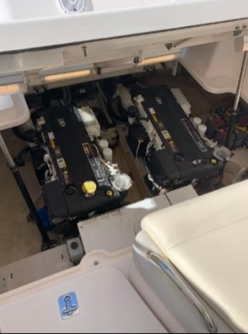 2008 Tiara Yachts 3900 Sovran