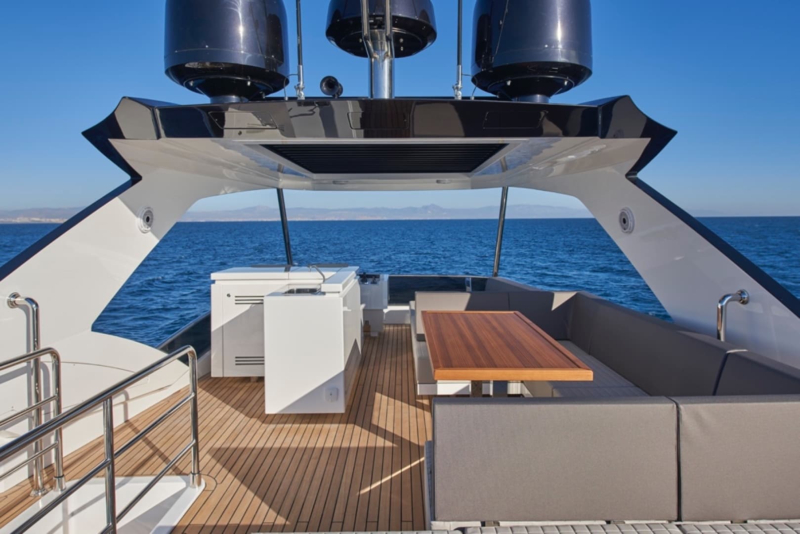 2021 Astondoa 66 Flybridge