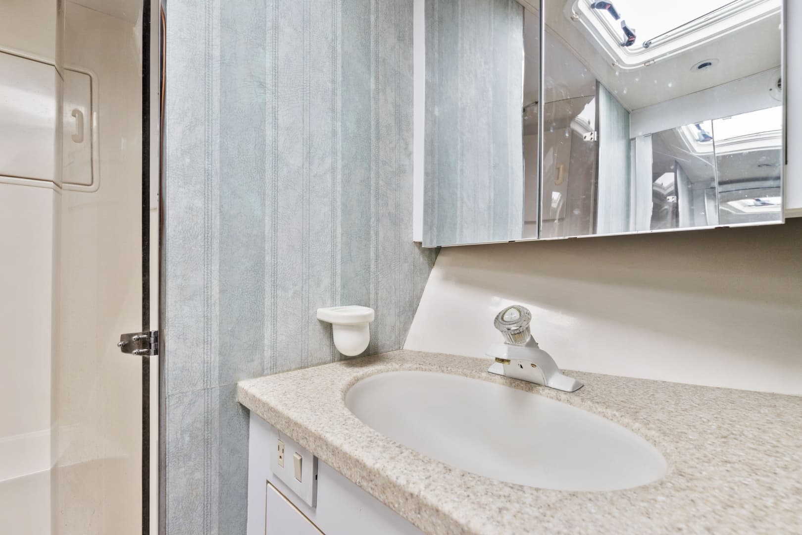 2001 Ocean Yachts 52 SS