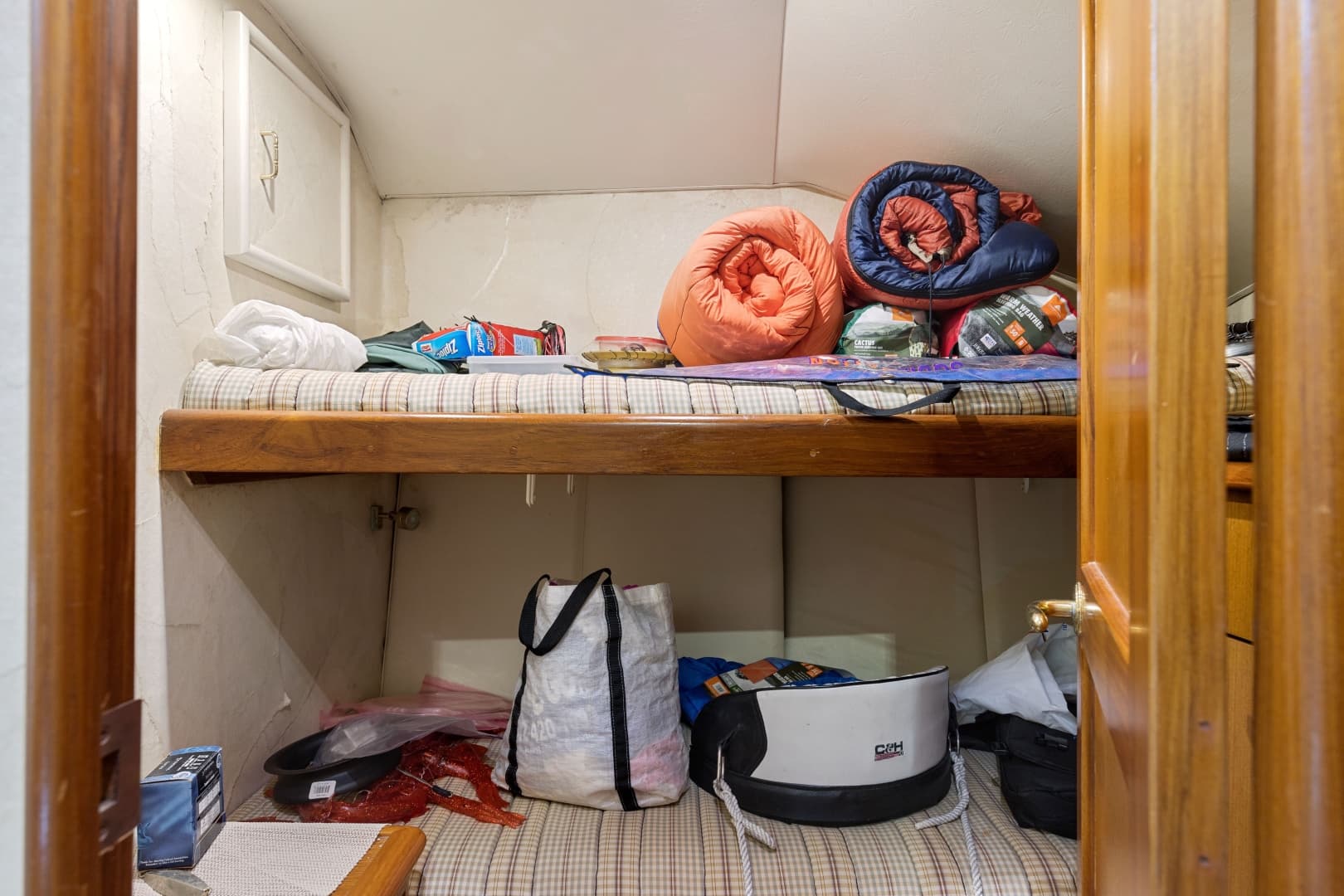 2001 Ocean Yachts 52 SS