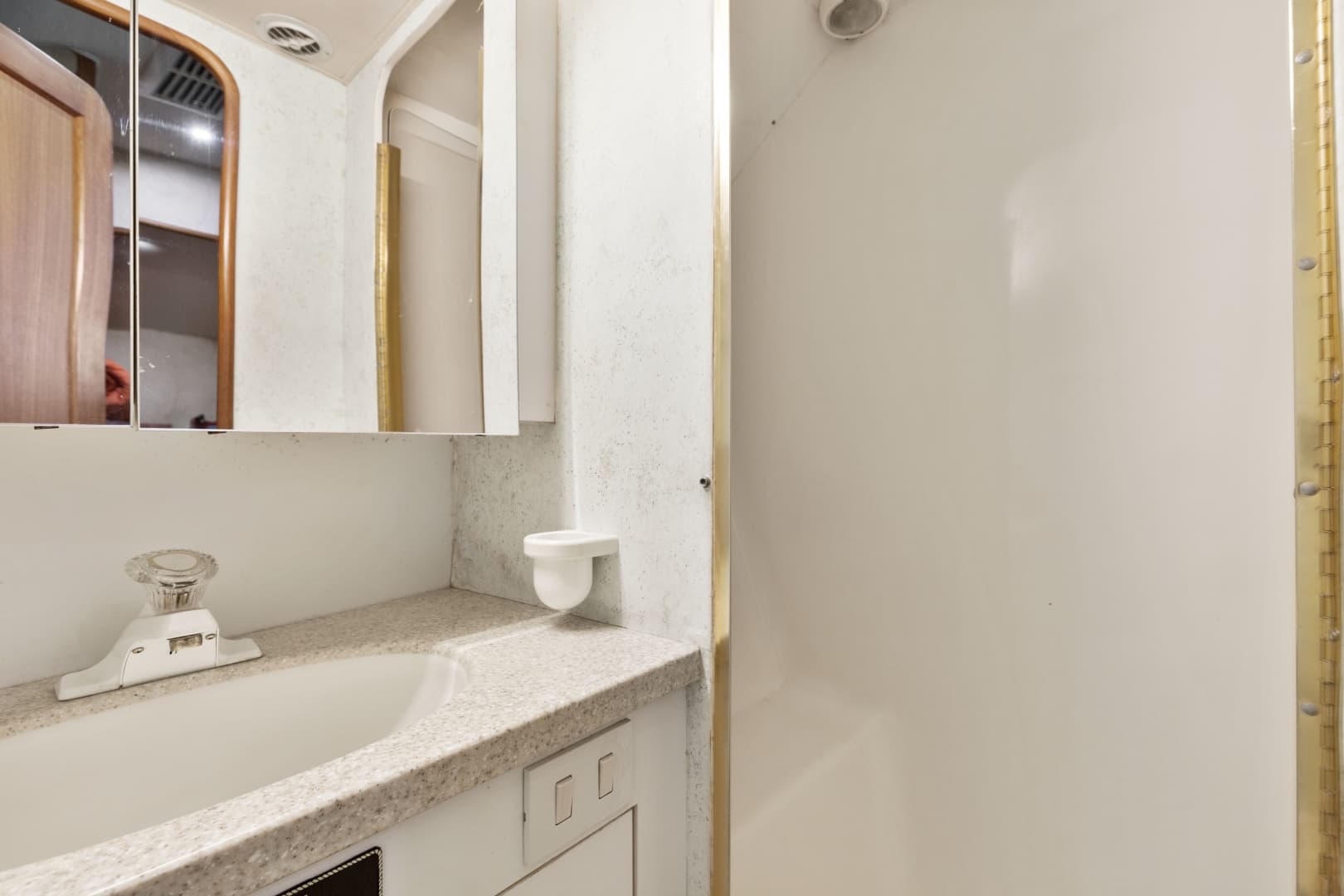 2001 Ocean Yachts 52 SS