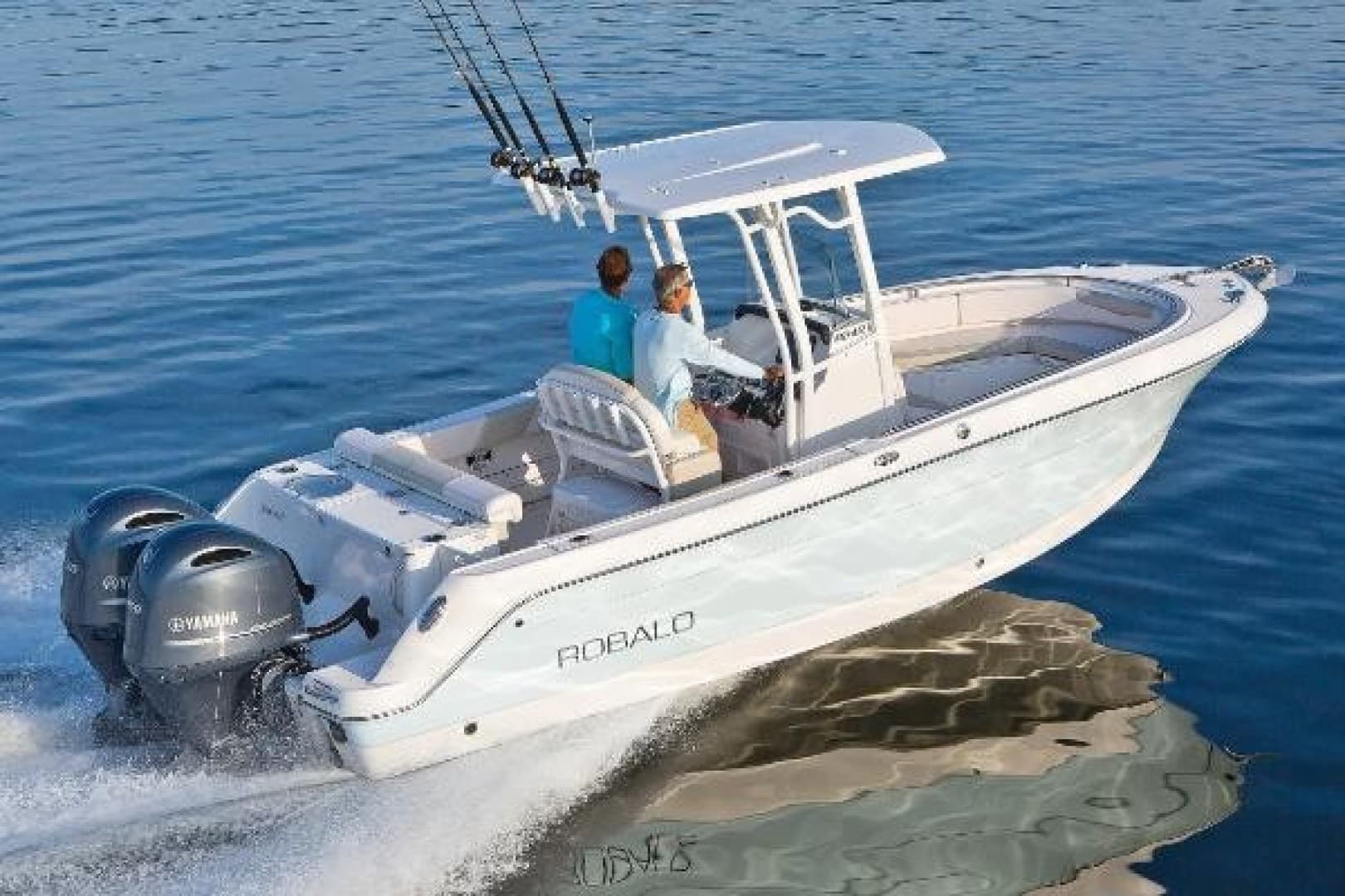 2018 Robalo 
