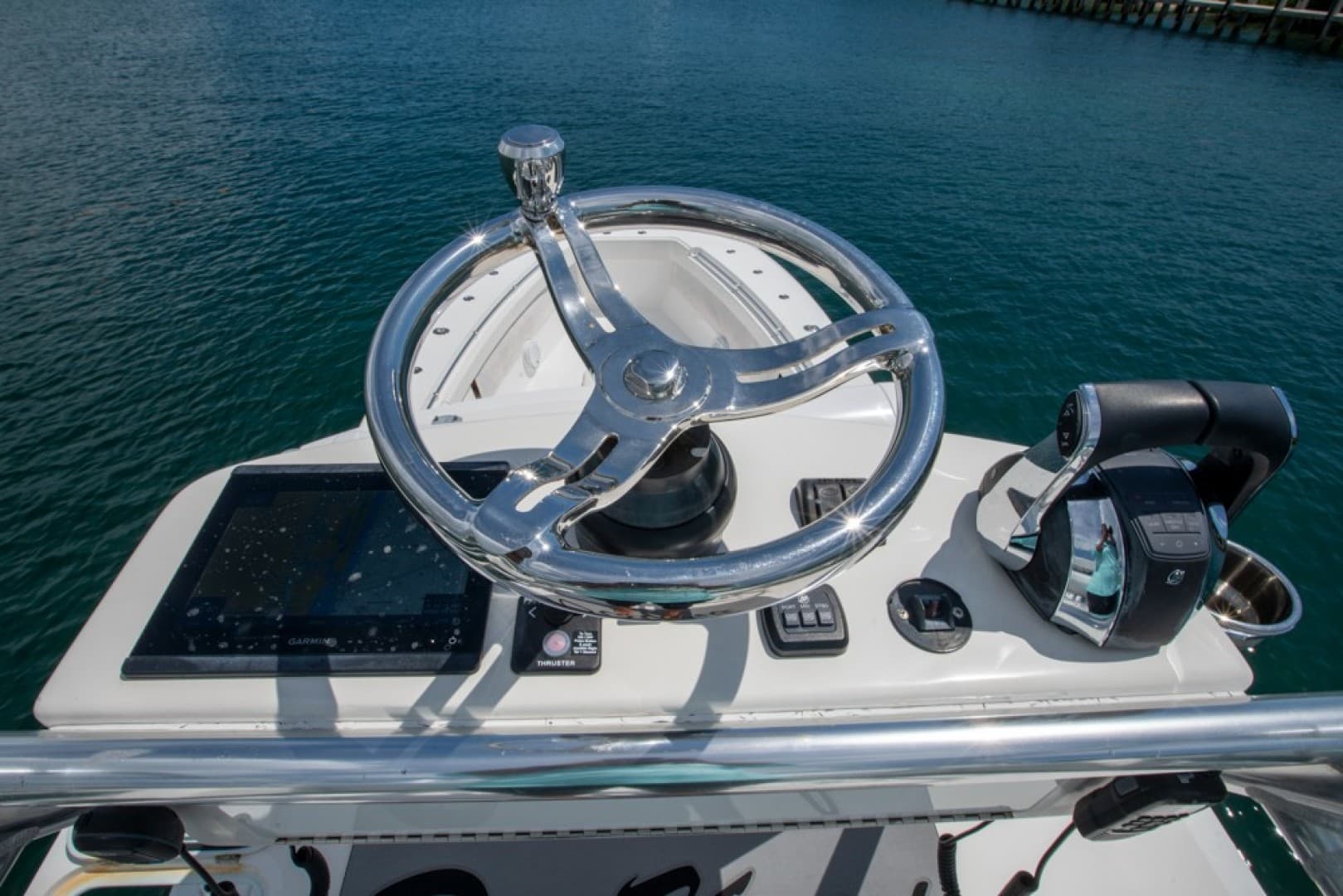 2011 Invincible 42CC