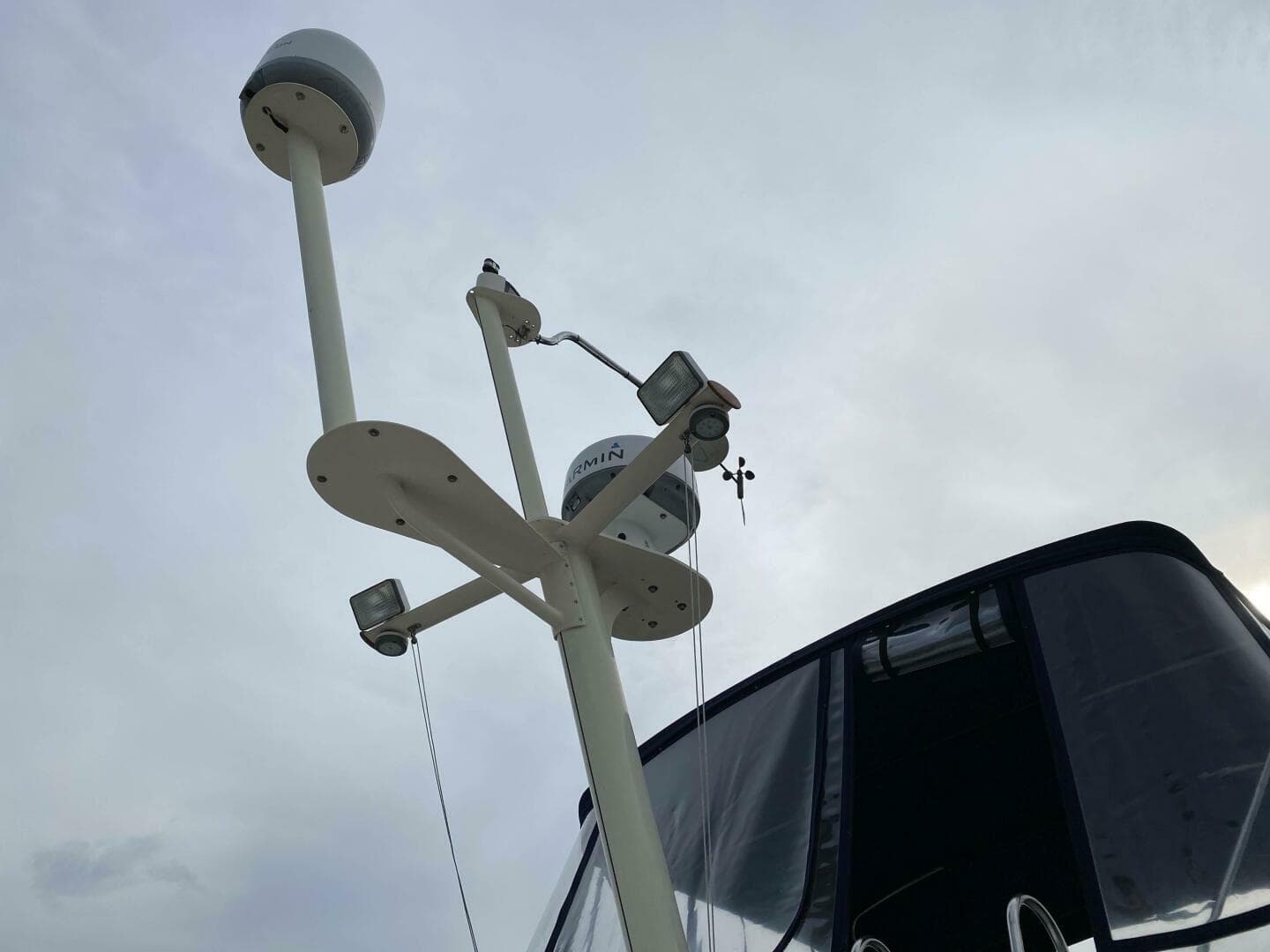 1983 Tollycraft Aft Cabin