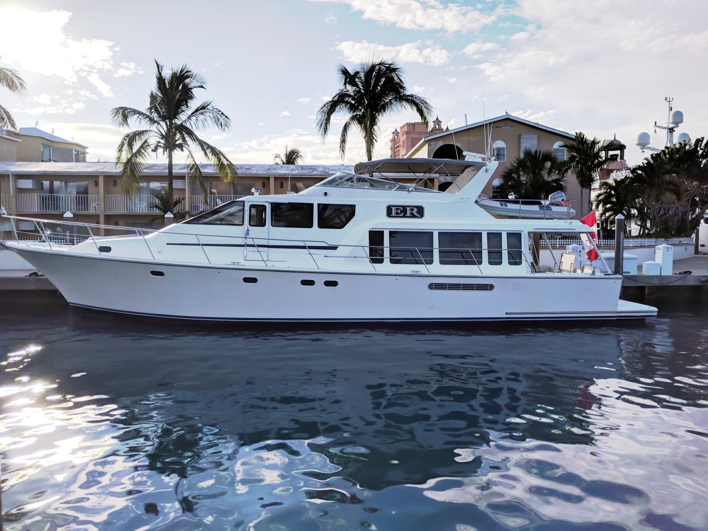 2000 Pacific Mariner 65 Motoryacht
