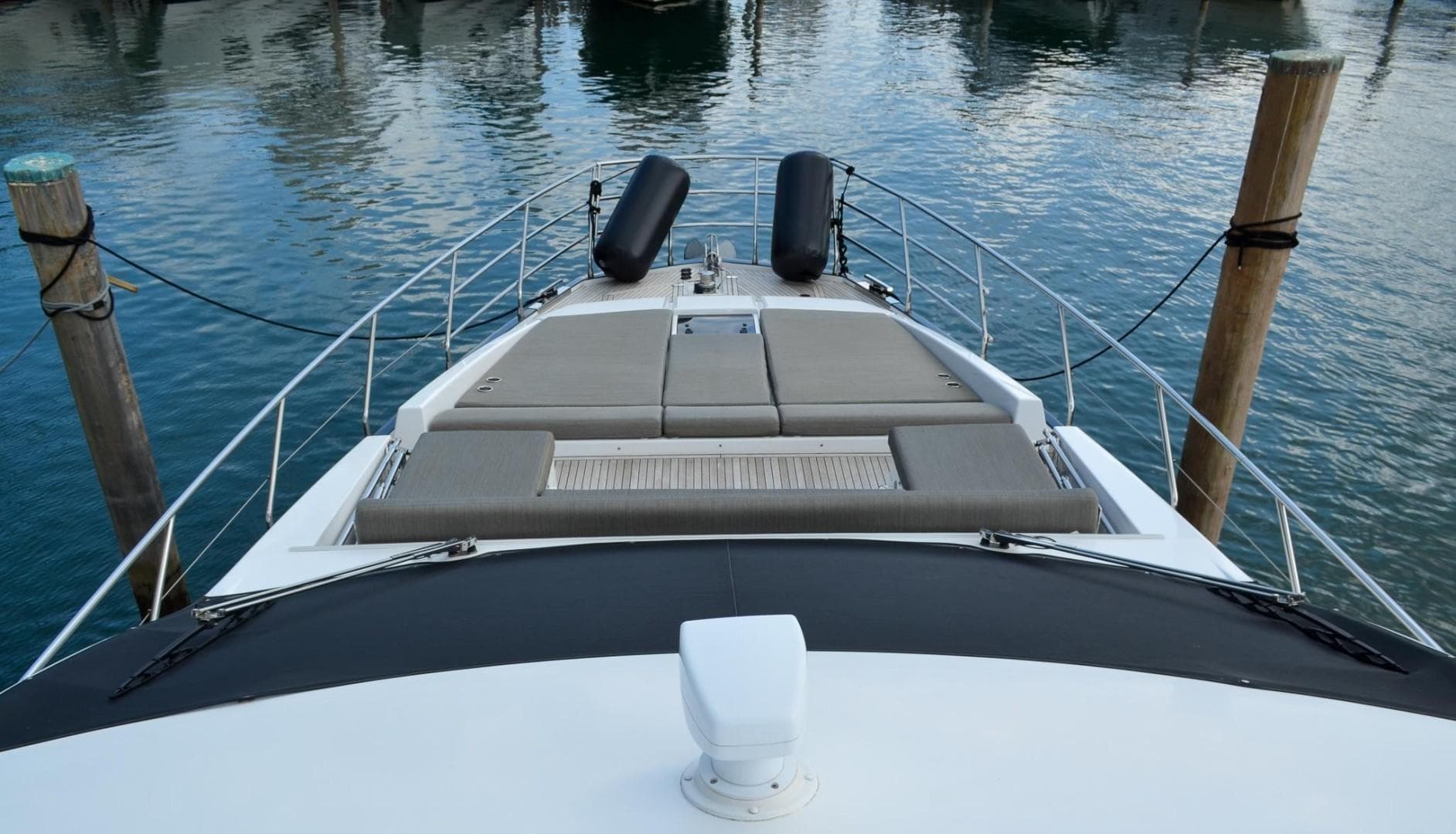 2018 Azimut 