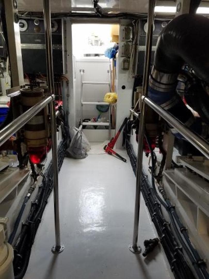 1988 Hatteras Convertible