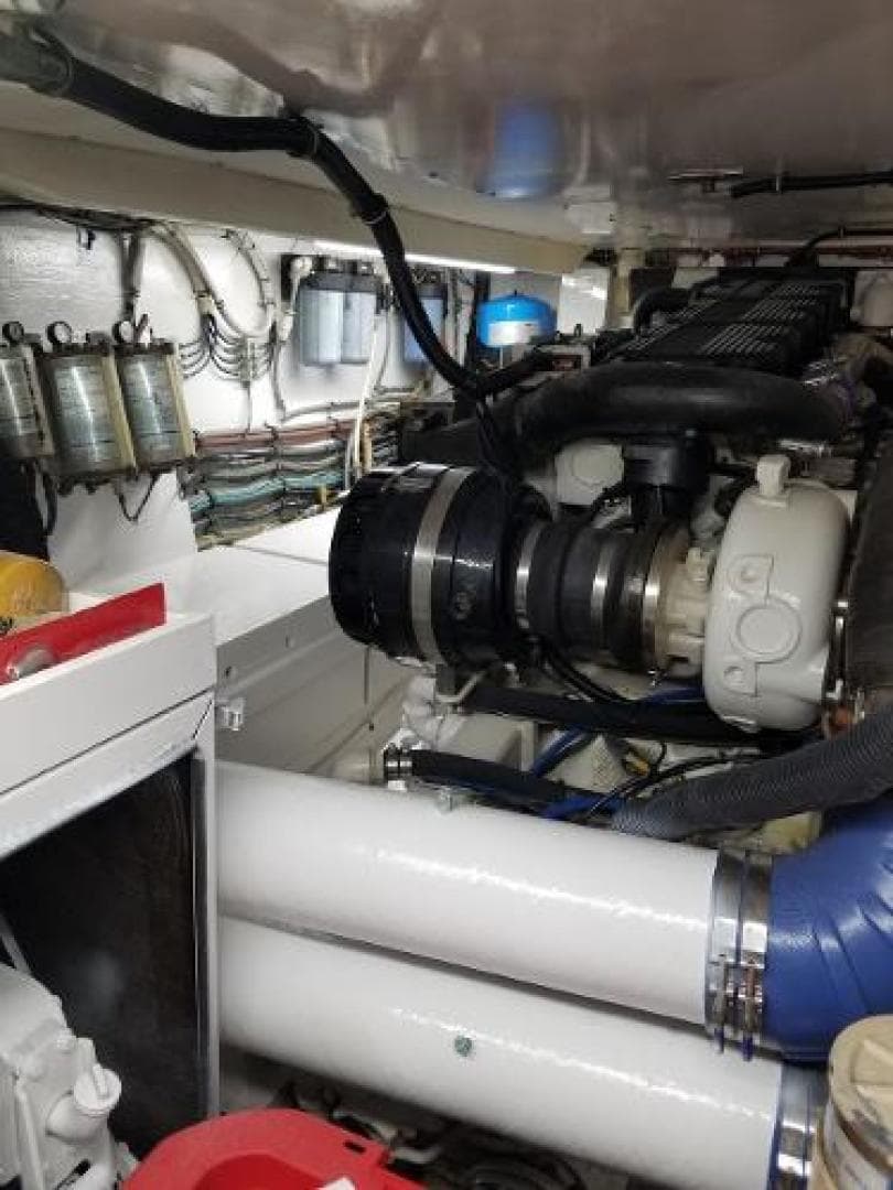 1988 Hatteras Convertible