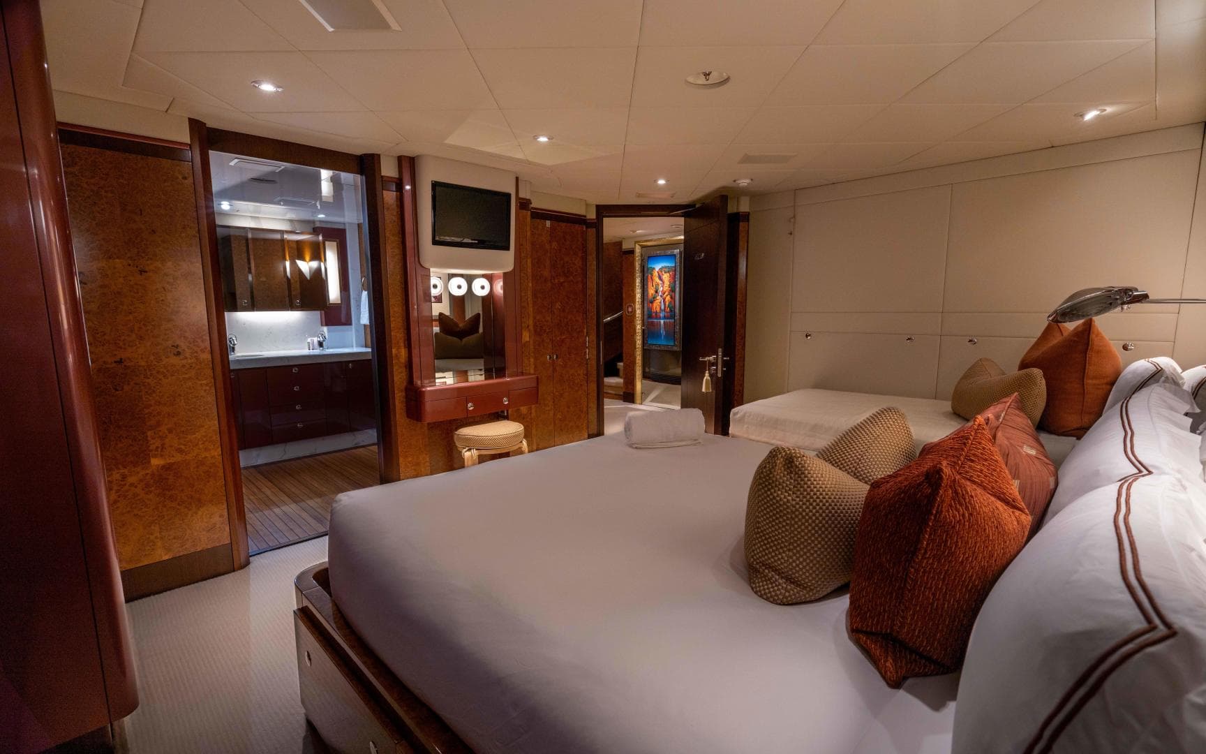 2004 Oceanfast Full Displacement