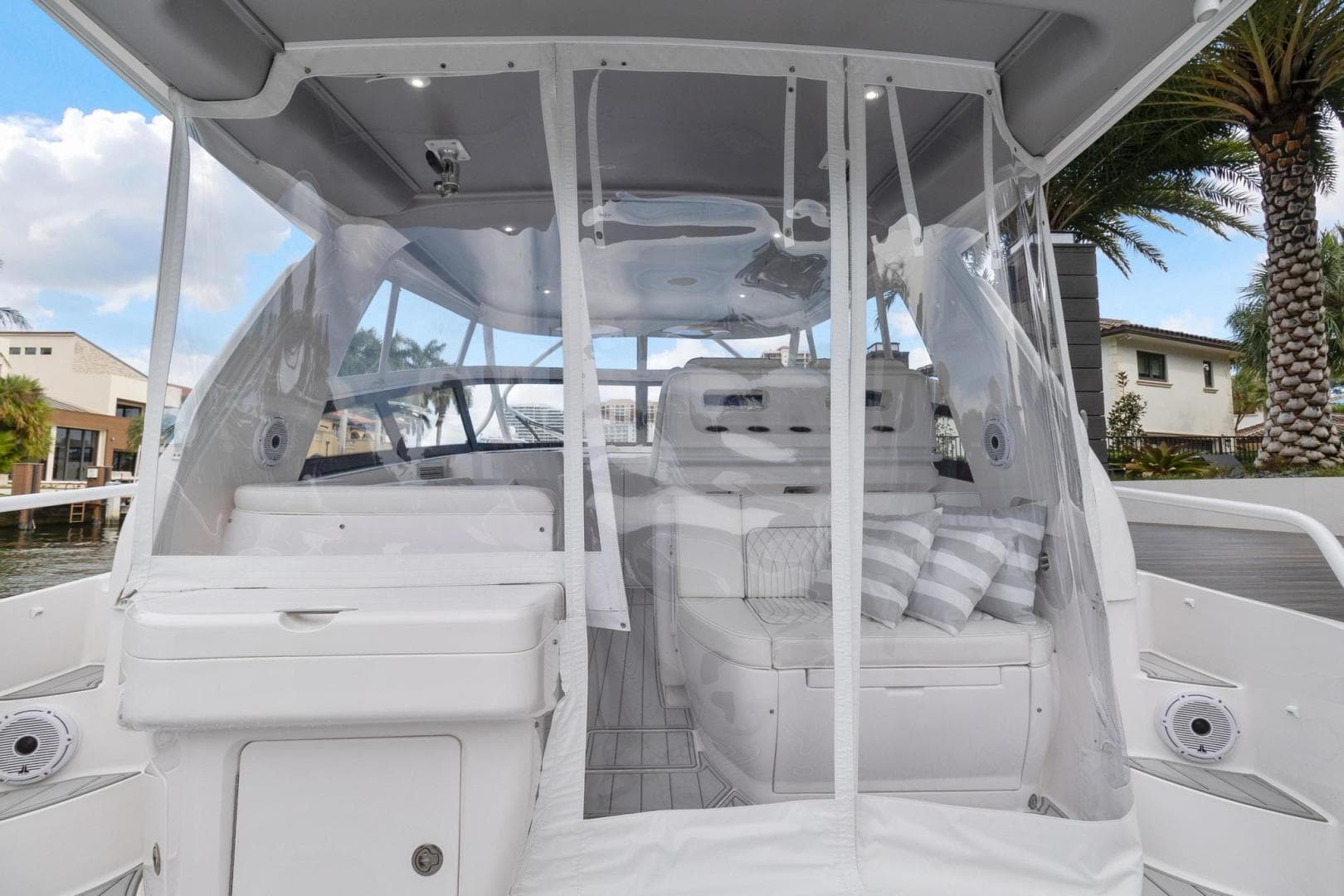 2021 Intrepid 438 Evolution