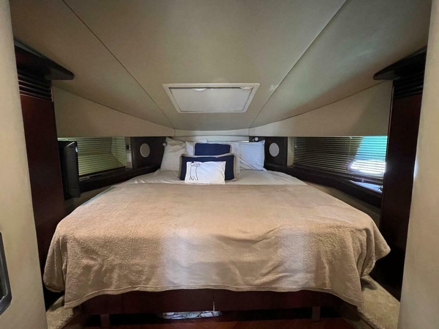 2006 Sea Ray 48 Sundancer