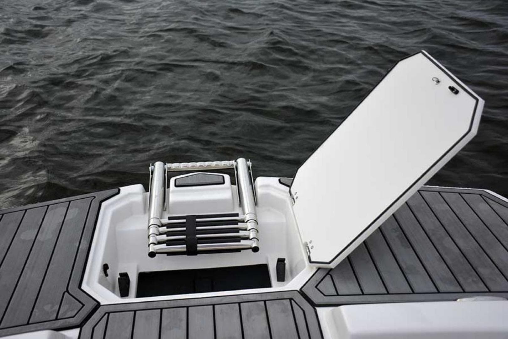 2022 Starcraft SVX 211 OB