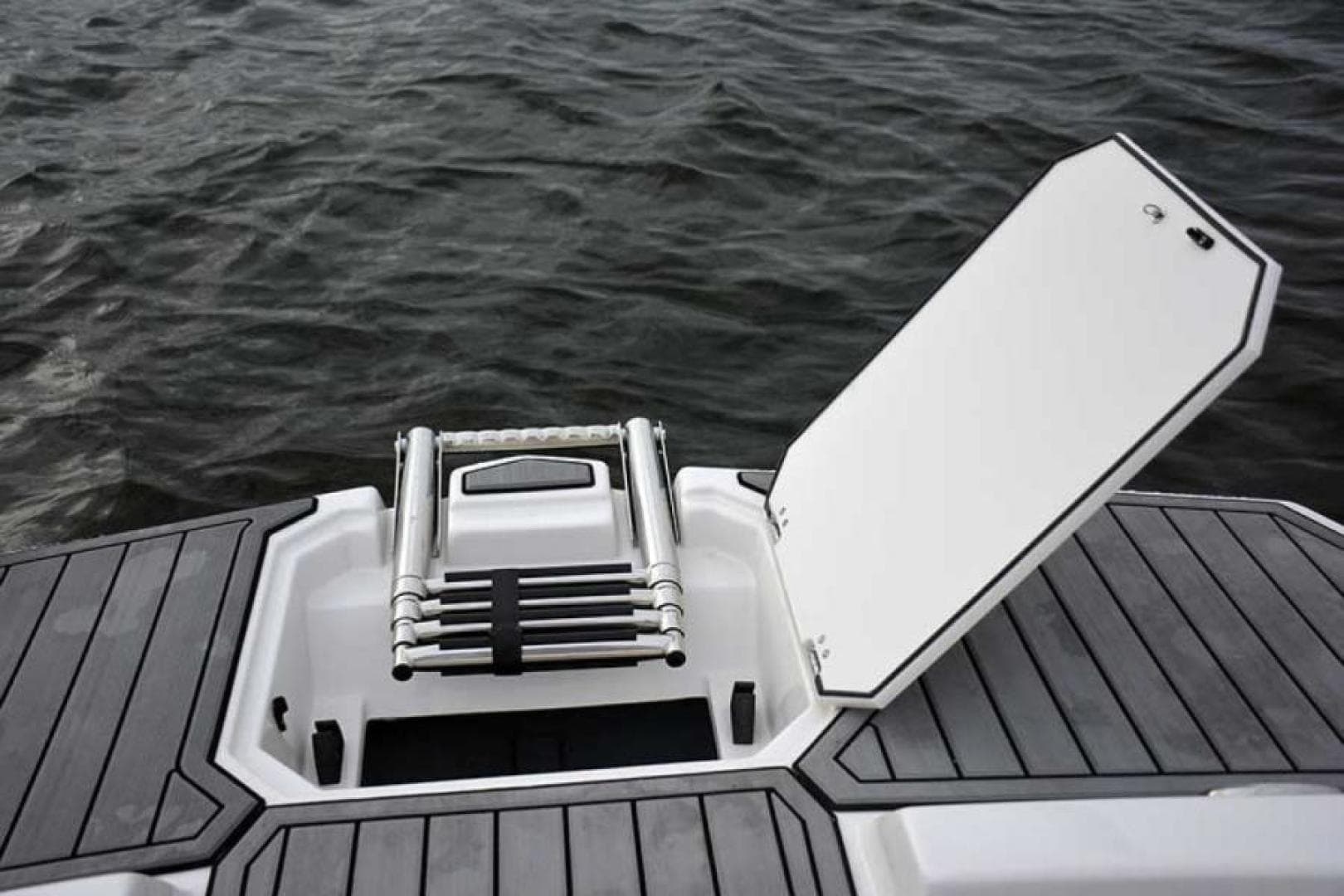 2022 Starcraft SVX 211 OB