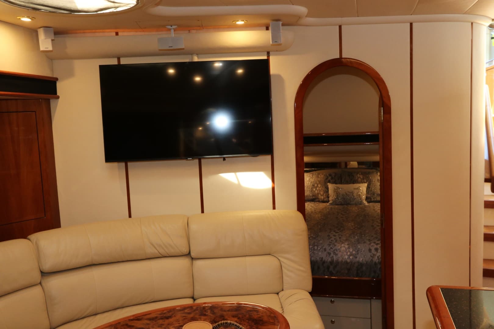 2005 Neptunus 56 Express