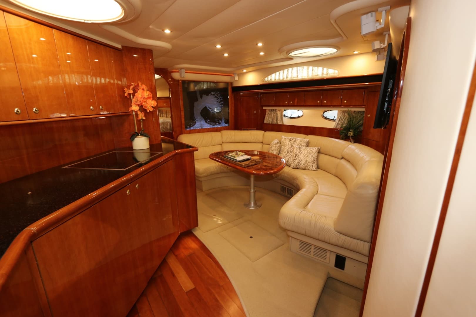 2005 Neptunus 56 Express