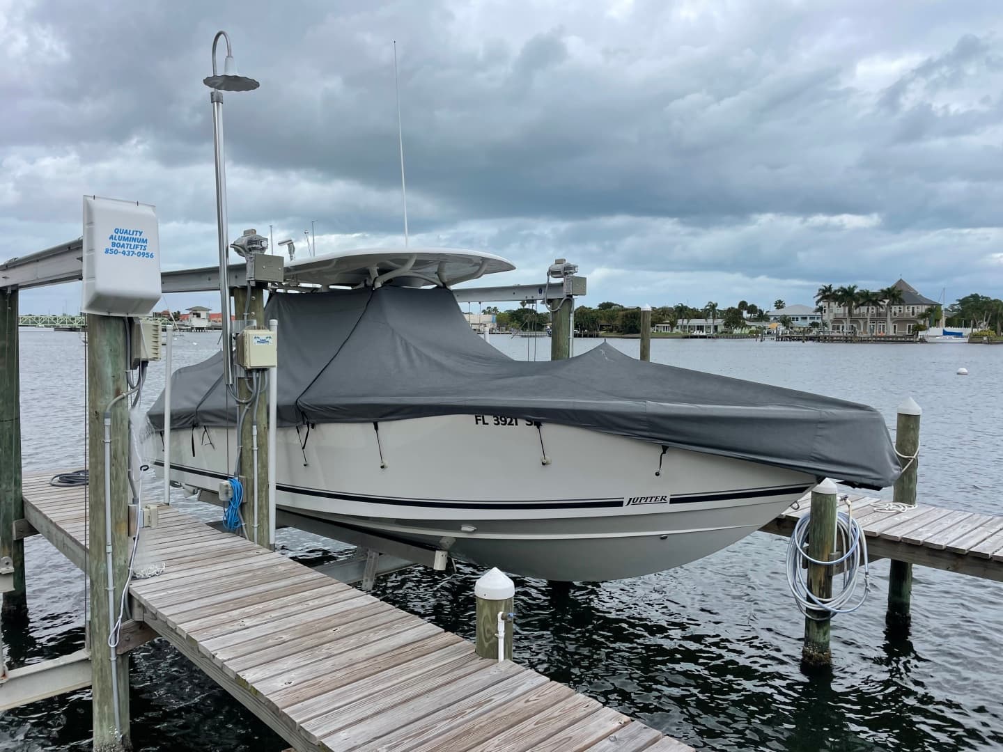 2018 Jupiter 30 HFS