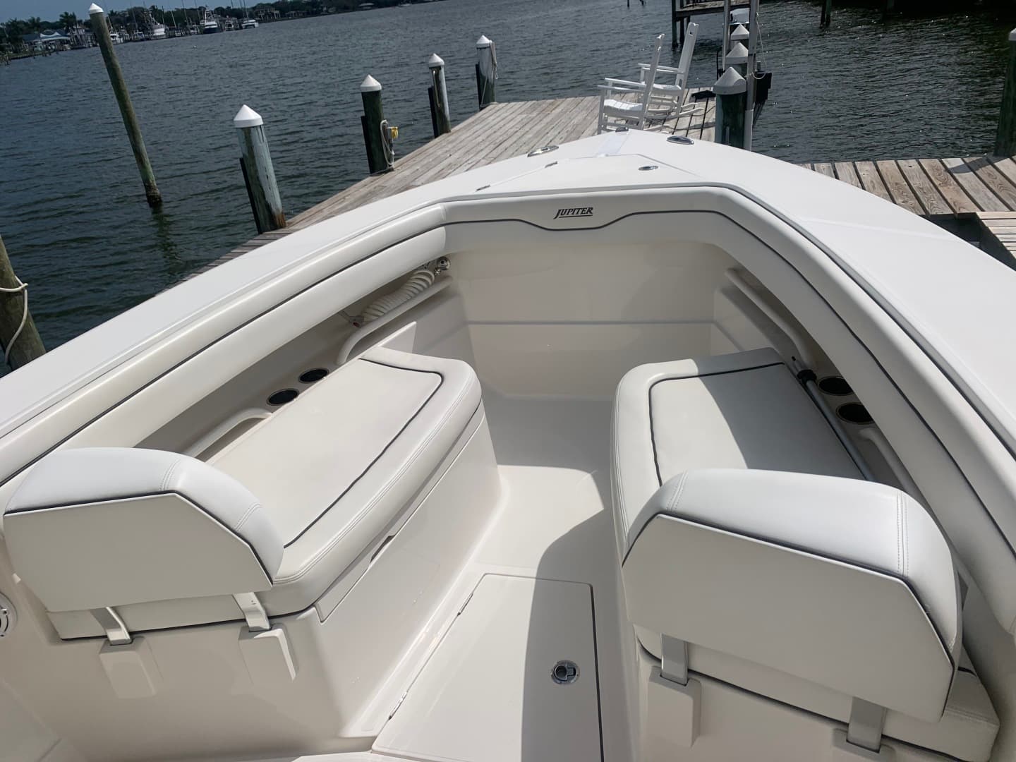 2018 Jupiter 30 HFS