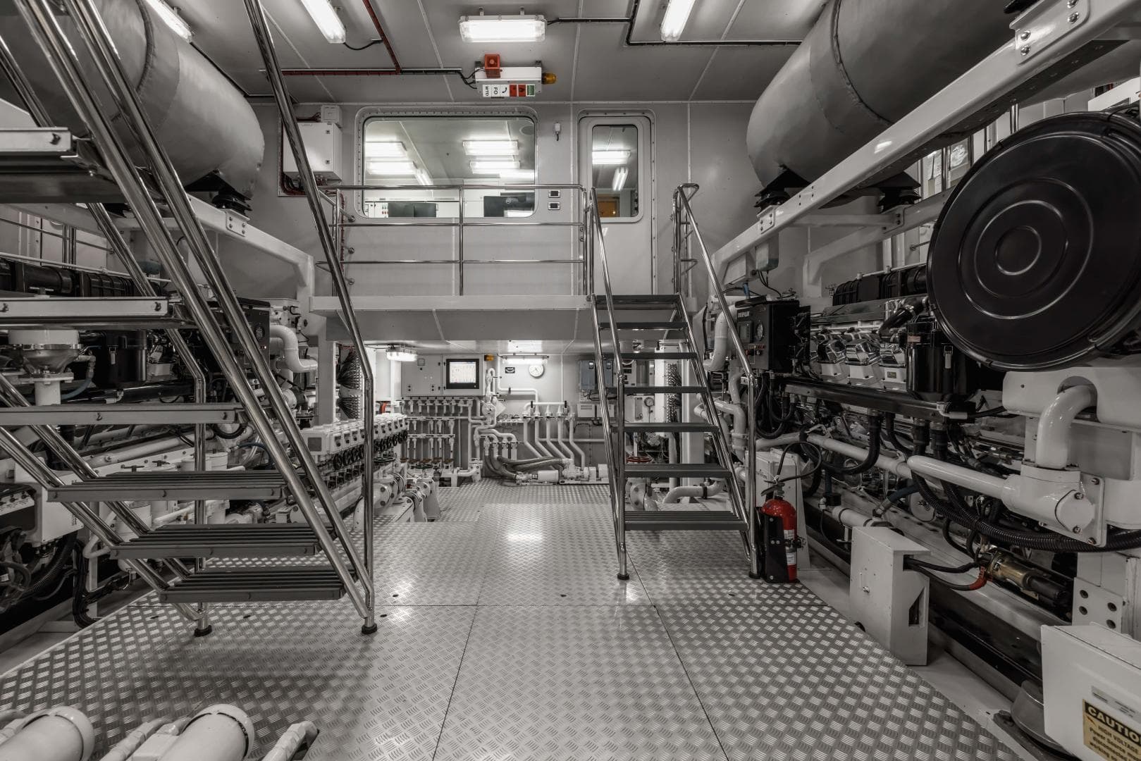 LAUREL 240'/73.15m Delta 2006/2014