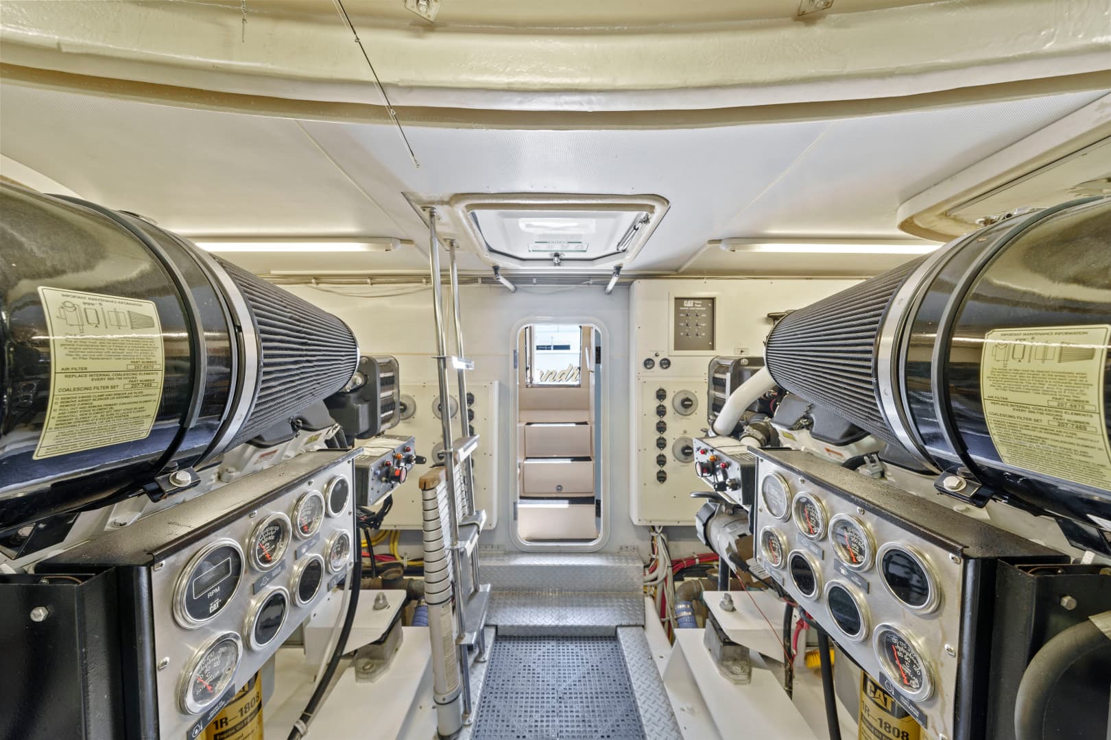 2006 Marquis 65 Pilothouse