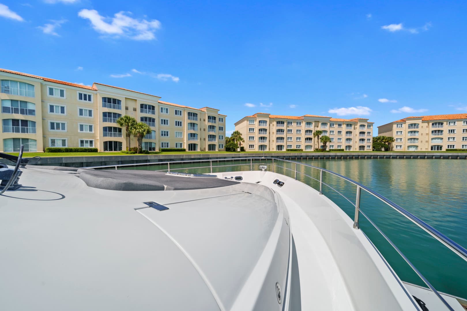 2006 Marquis 65 Pilothouse