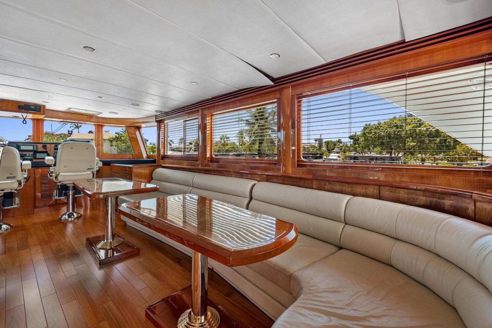 2006 Jefferson Starship Pilothouse