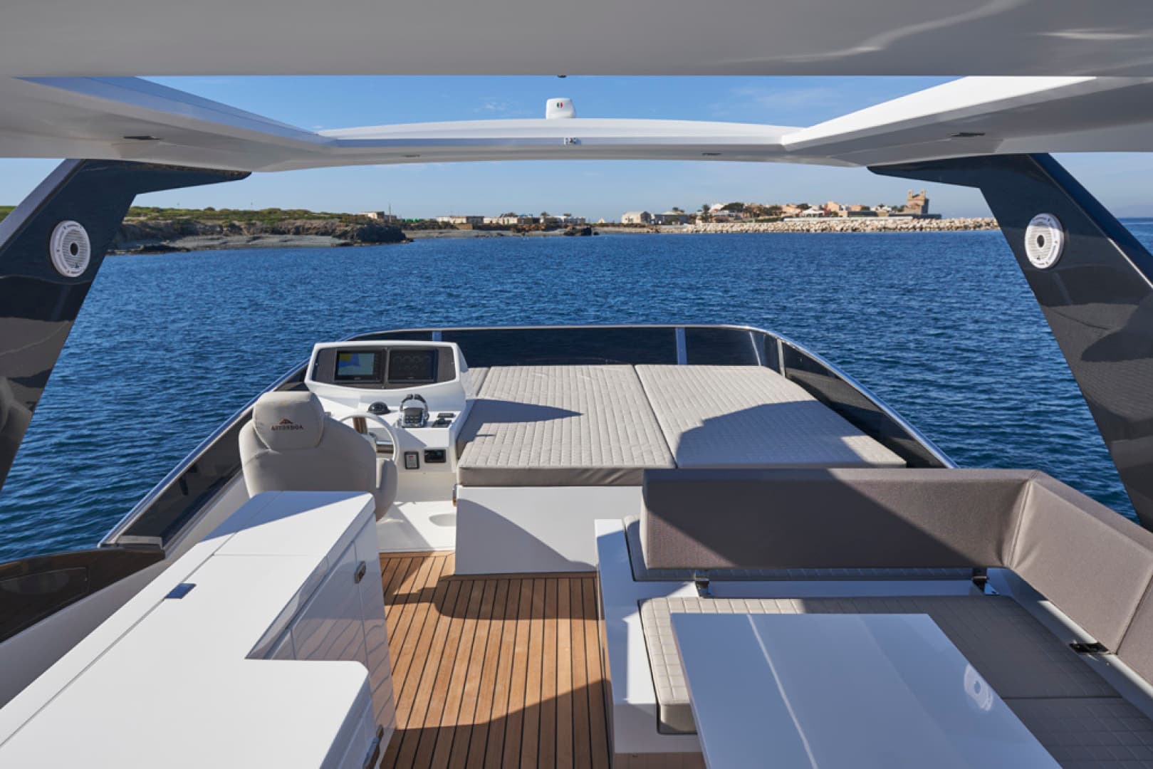 2022 Astondoa 52 Flybridge