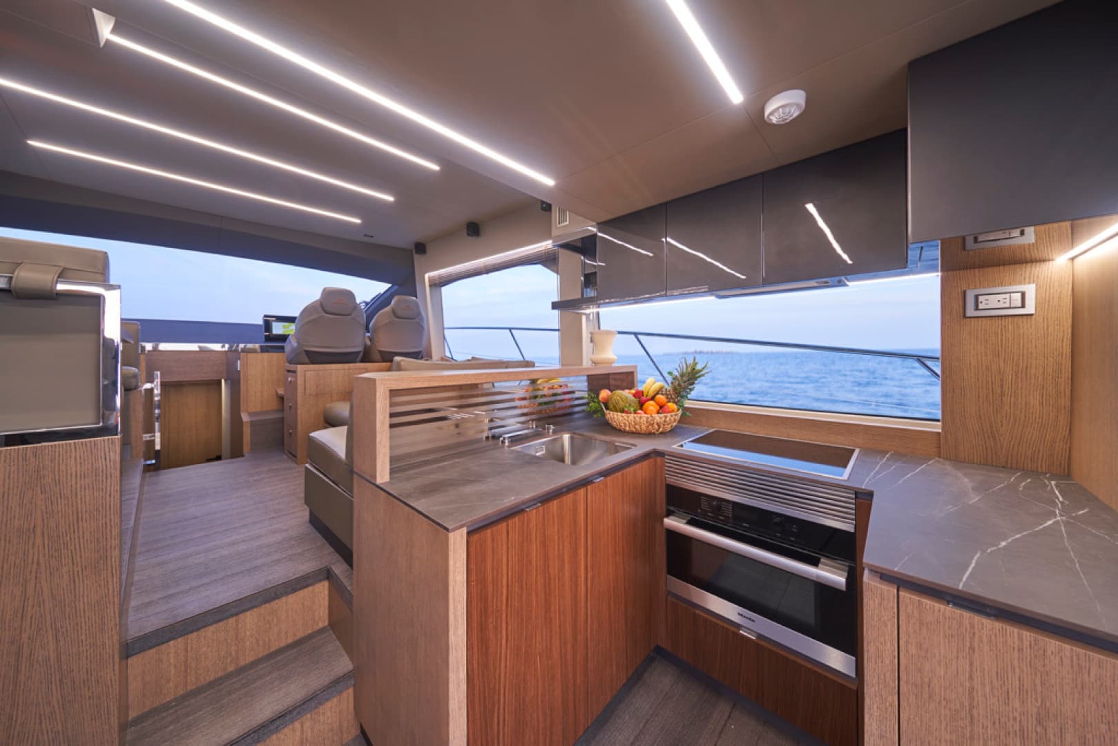 2022 Astondoa 52 Flybridge