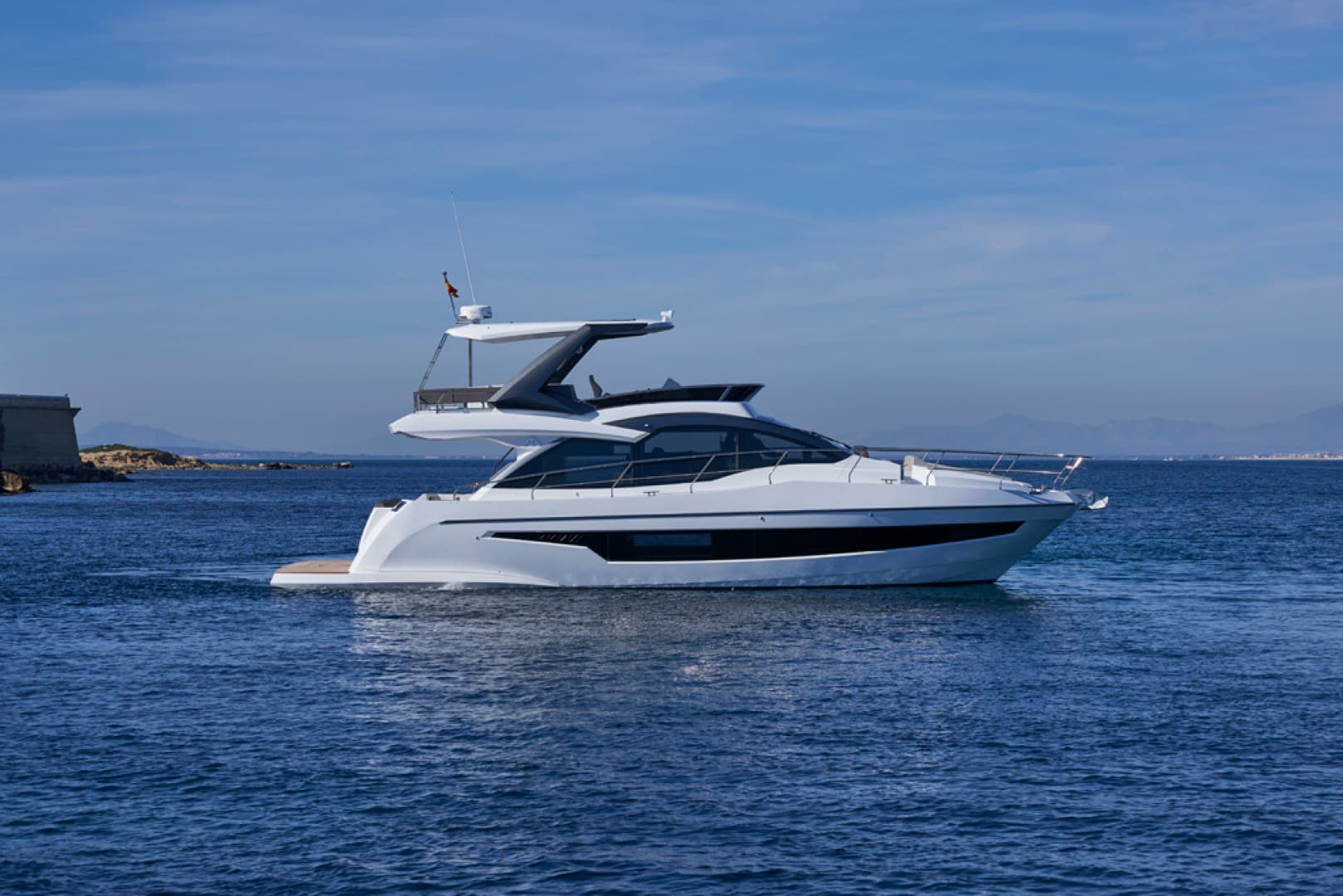 2022 Astondoa 52 Flybridge