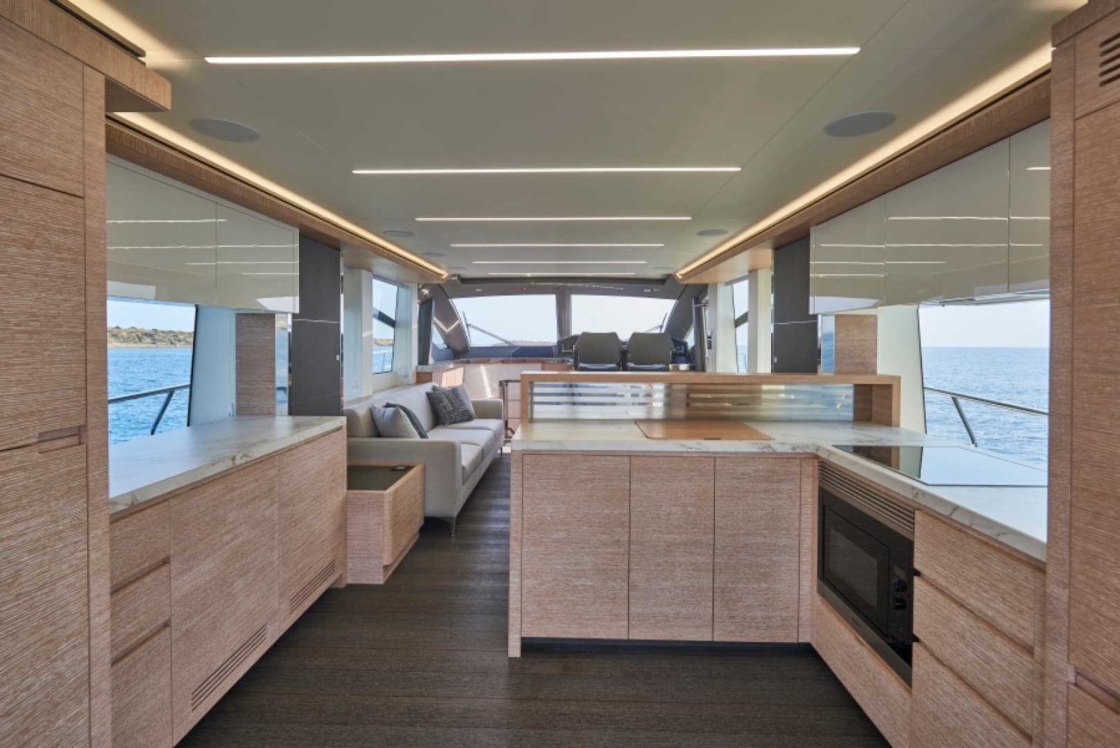 2022 Astondoa 66 Flybridge