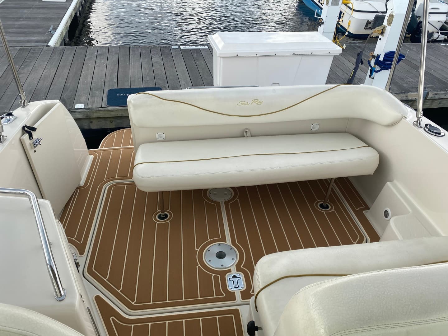 2002 Sea Ray 240 Sundancer