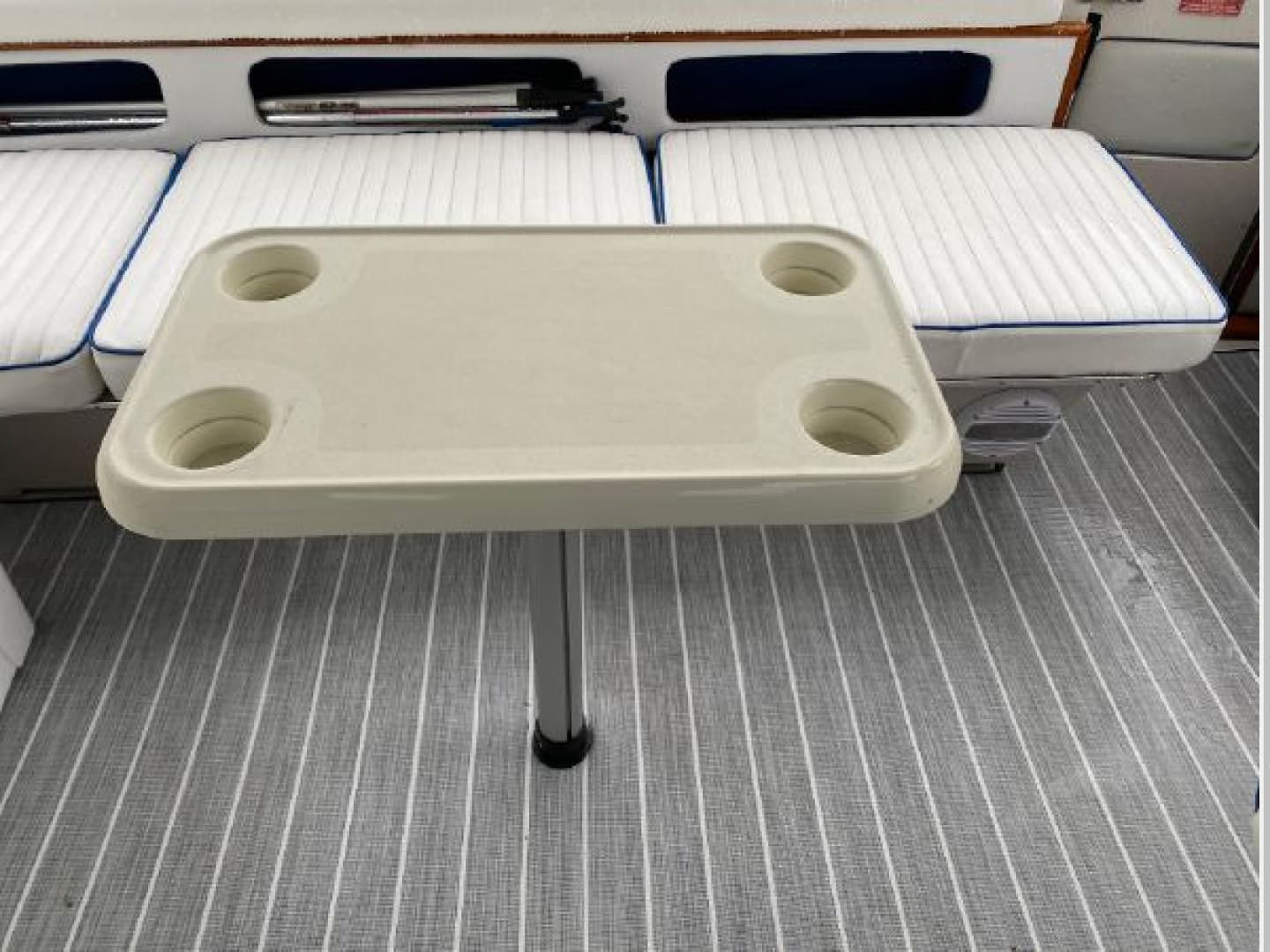 1988 Sea Ray 340 Express Cruiser