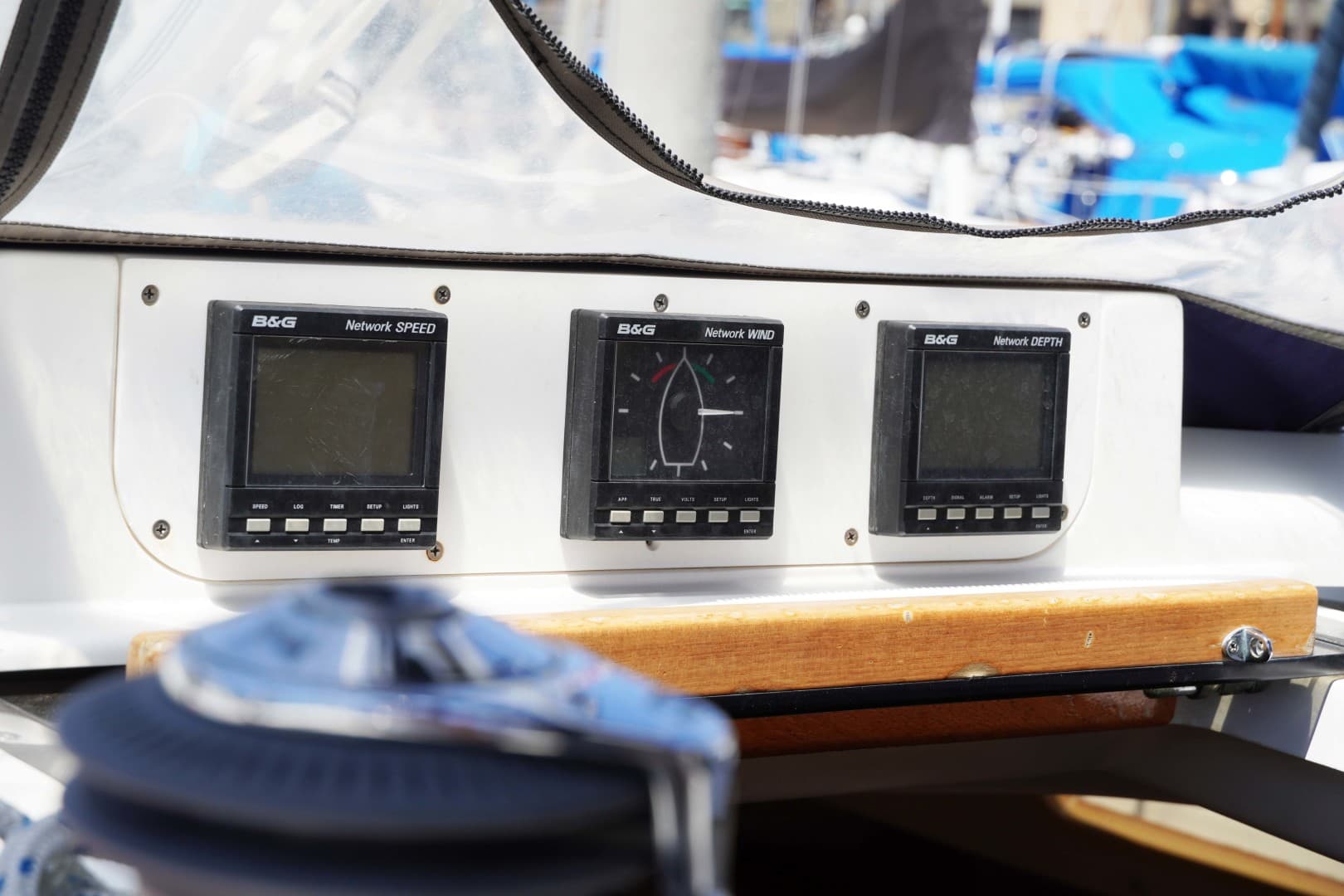 2000 Hunter Passage 420