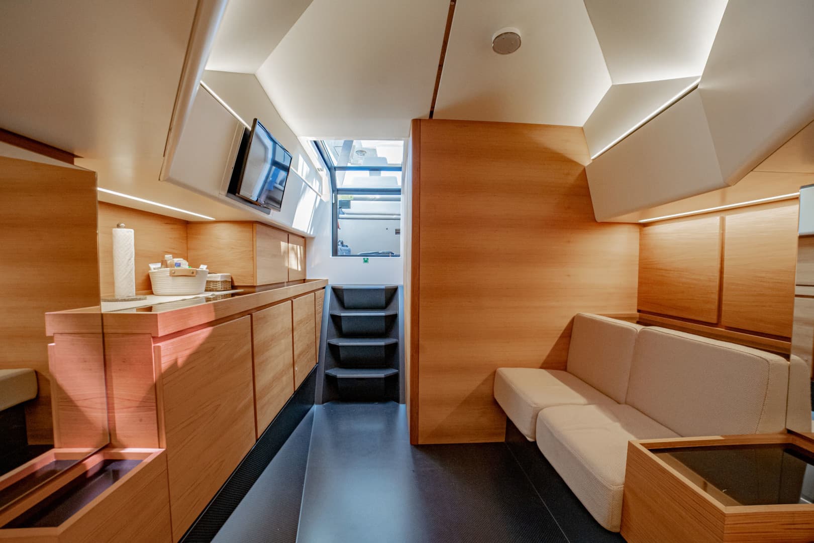 Carbon Fiber Floors, TV and Seating